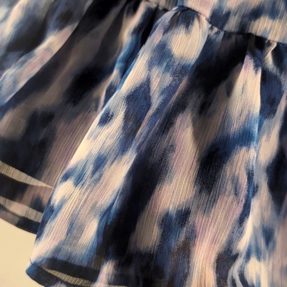 Banana Republic Ruffles Tie Dye Blue Skirt with belt Size Large - Picture 12 of 13
